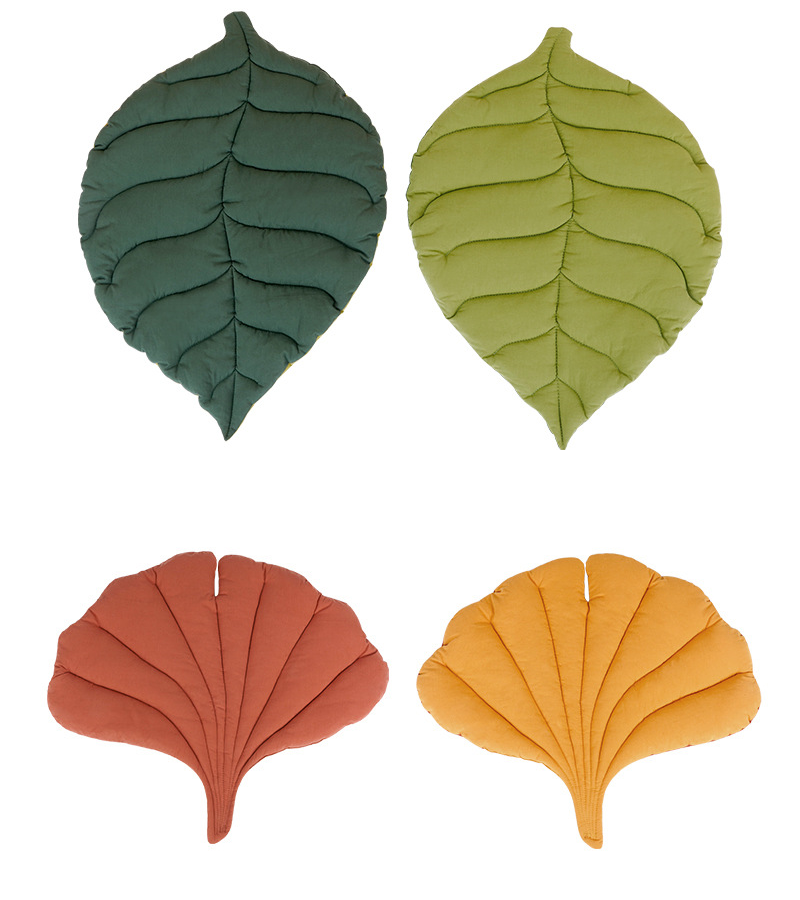 Premium Leaf-Shaped Pet Mat | Reversible Cotton Lounge Bed & Couch Throw